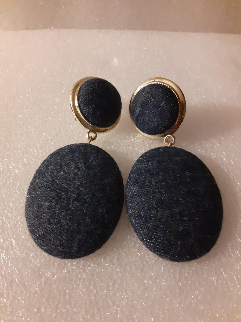 Gold-Tone Dark Denim Clip On Drop Earrings - Women Jewelry 80s Era